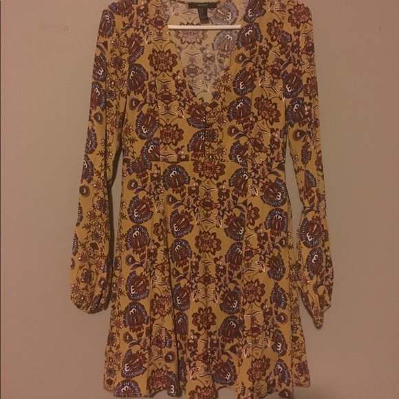 Spring Dress - Picture 4 of 4