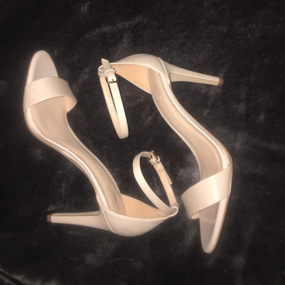 Aldo Shoes - NWT Aldo Cardross Open Toe Sandals with Heel