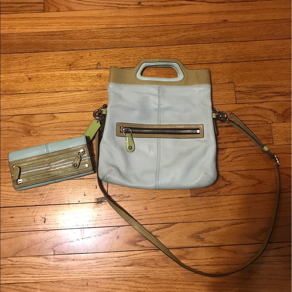 Spring Coach purse and wallet
