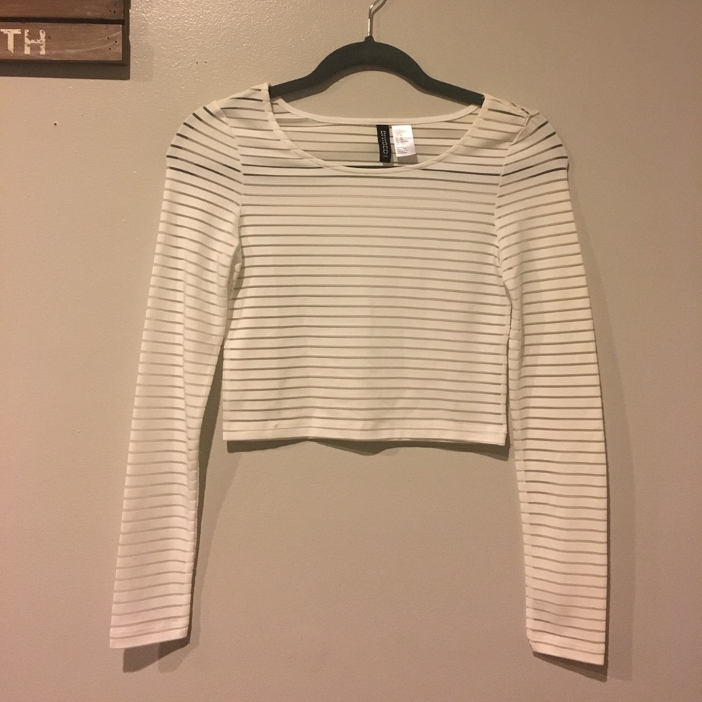 [SOLD] H&M Crop Top