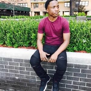 Meet your Posher, Oumar