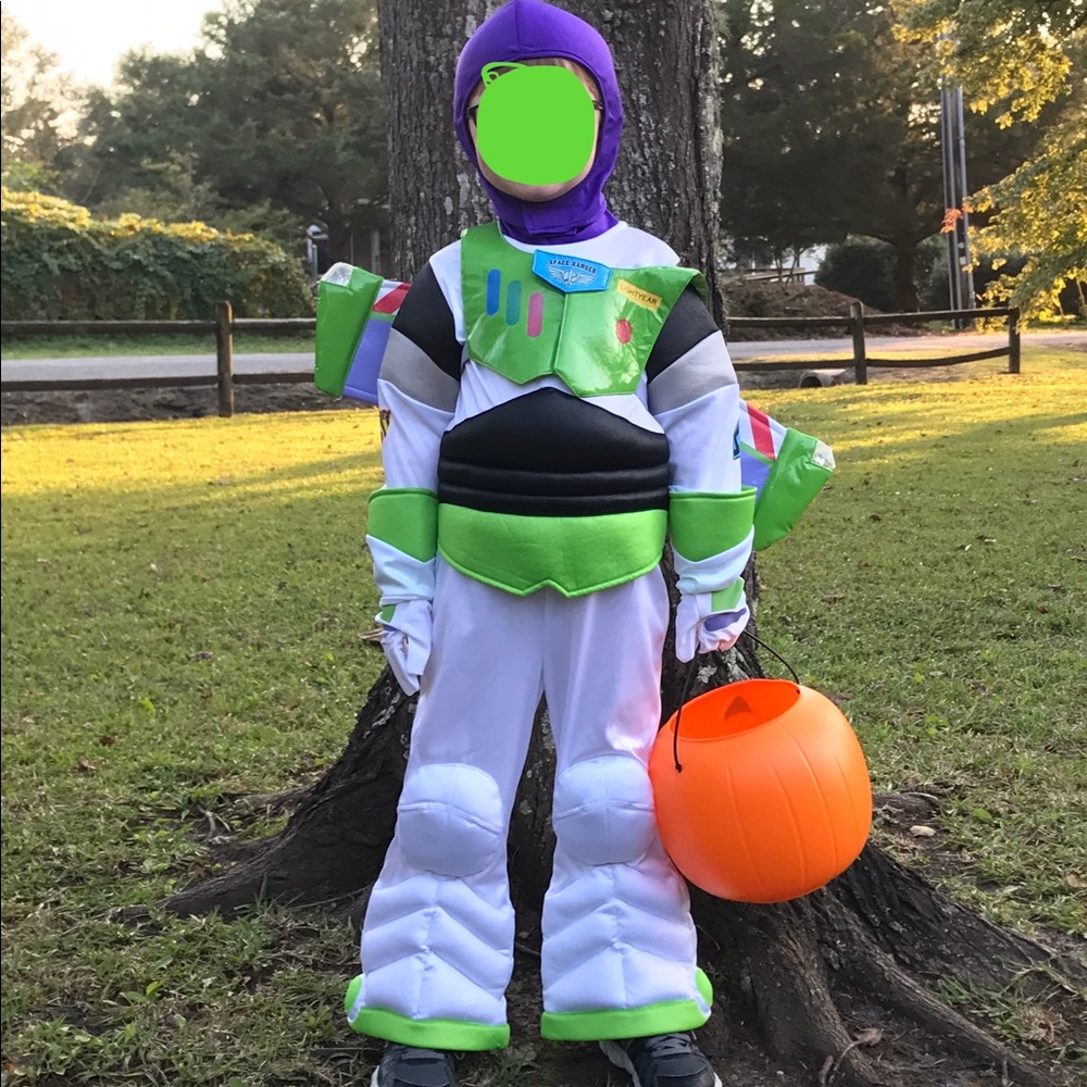 Disney's Buzz Lightyear Costume- Size 4