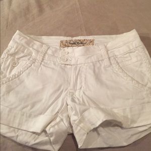 Junior white shorts
