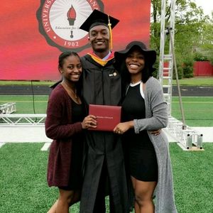 Meet your Posher, Joshua