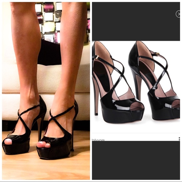 💕SOLD💕Gucci black heels with dust bag. Size 37.5 - Picture 2 of 4