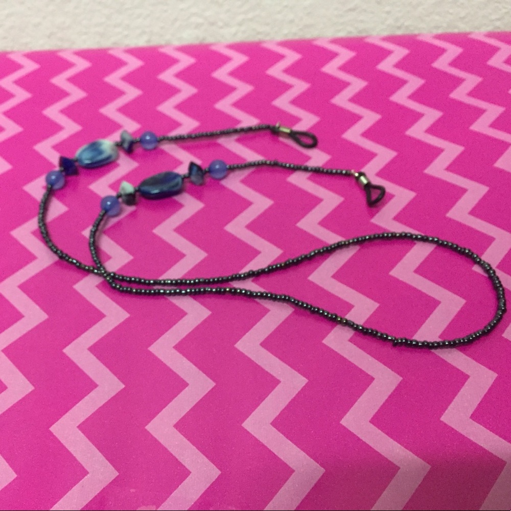 Glasses lanyard