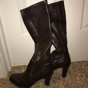 Knee-high brown boots. Make reasonable offer