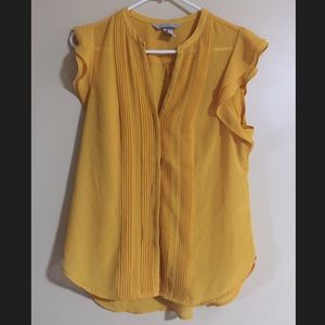 H & M Woman's Yellow Dressy Shirt