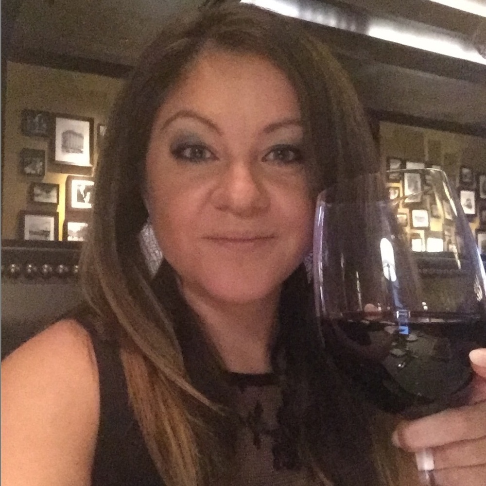 Meet your Posher, Ada