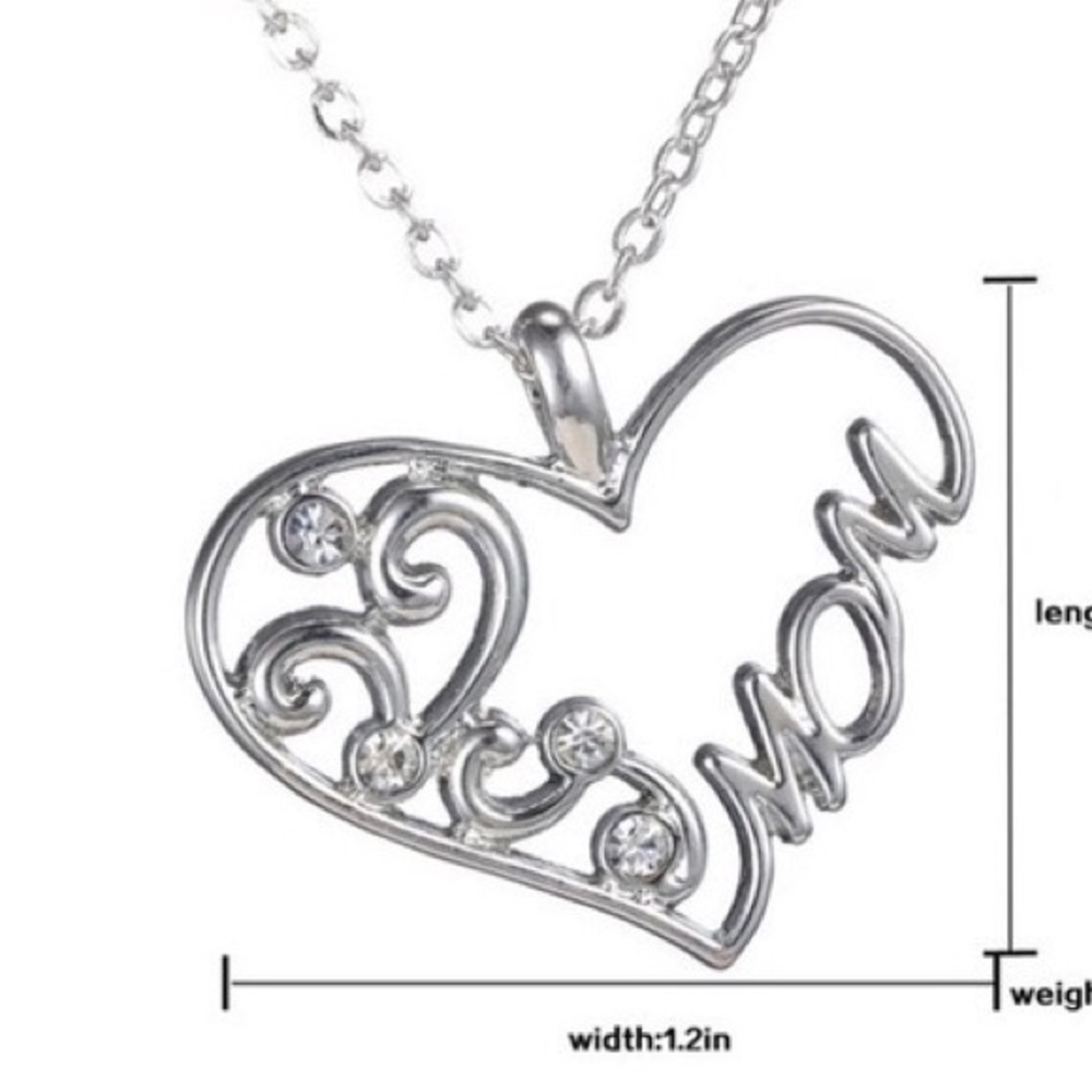 Mom heart necklace