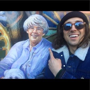 Meet your Posher, Andrew