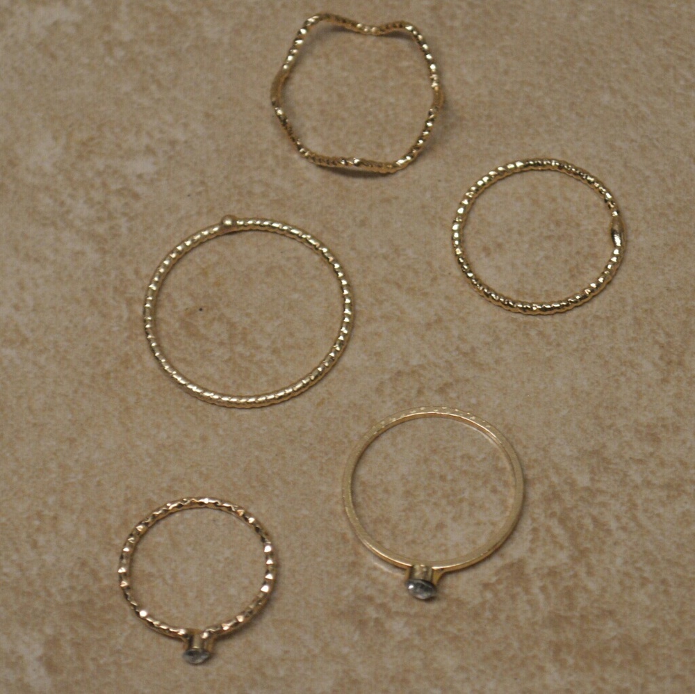 Back In! Set of 5 Gold Knuckle Stacking Rings - Picture 5 of 5
