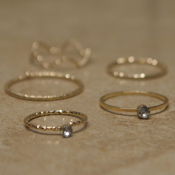 Back In! Set of 5 Gold Knuckle Stacking Rings - Picture 2 of 5
