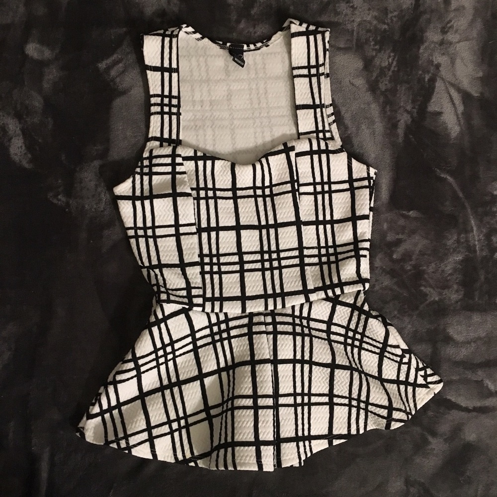 Sweetheart neckline peplum top