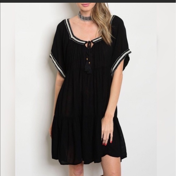 π₯1 LEFT βΌοΈblack flowy Tunic Dress - Picture 2 of 3