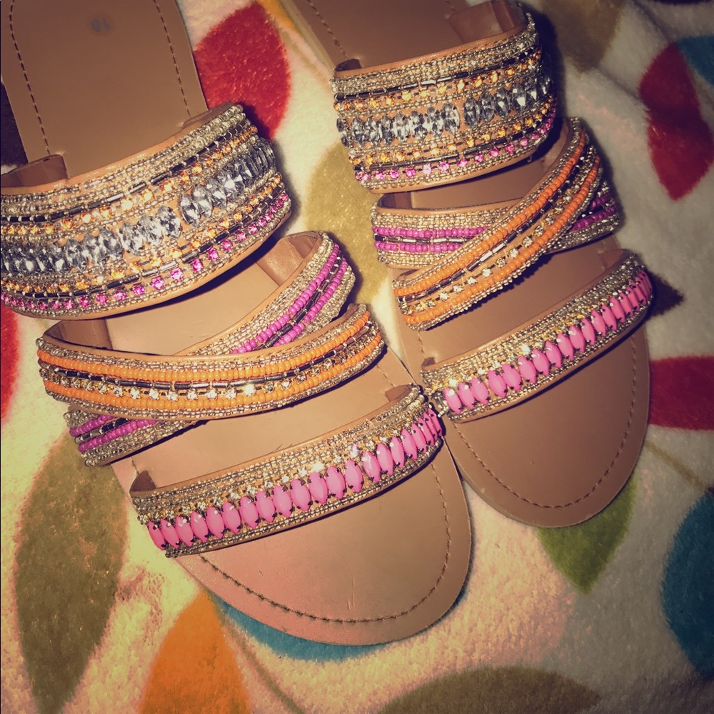 NWT Sandals very cute