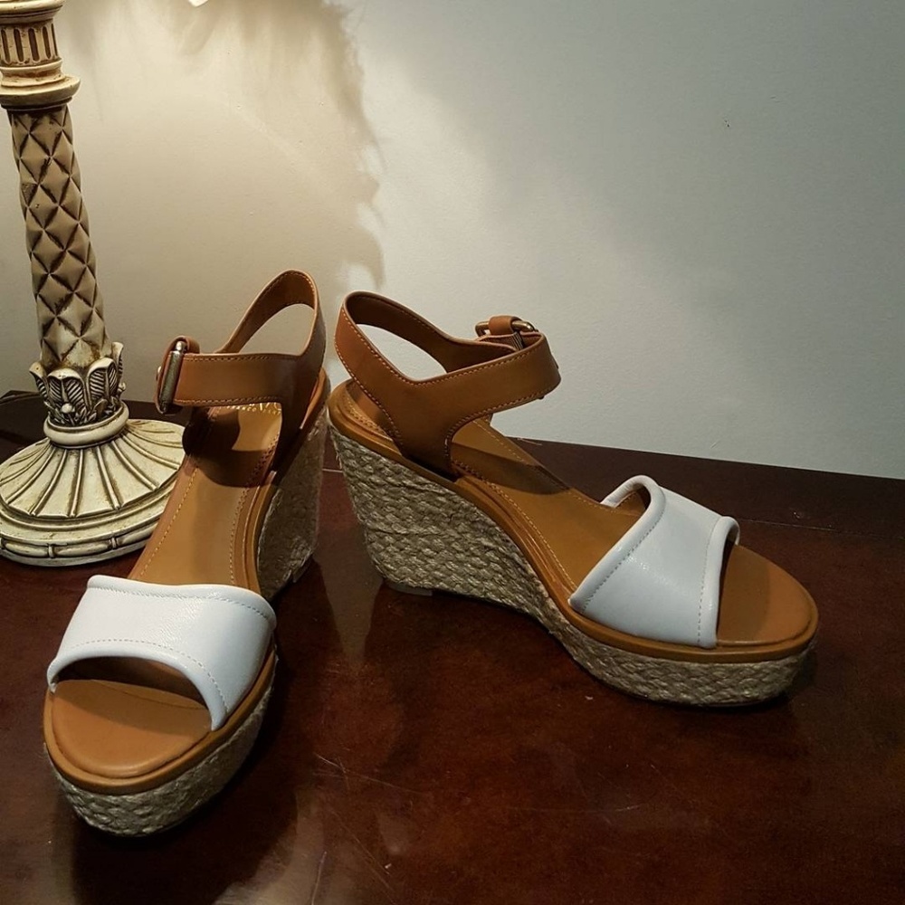 WEEKEND SALE Geniune leather sandals wedges