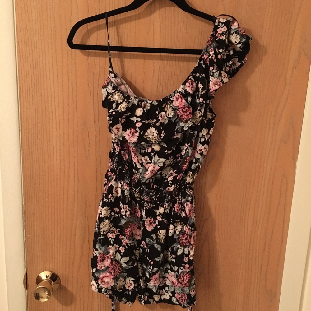 Floral print romper