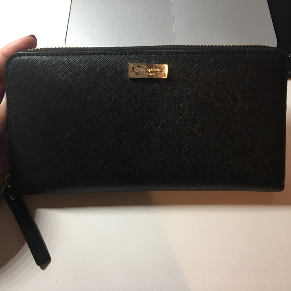 Kate Spade Newbury Lane Zip Wallet