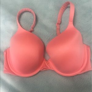 Pink VS 34 D