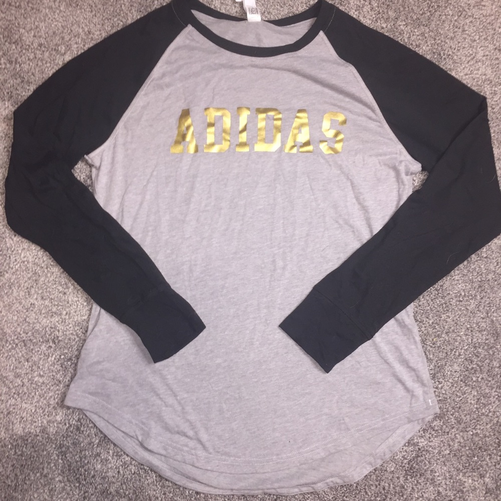 Adidas baseball style graphic tee, NWT