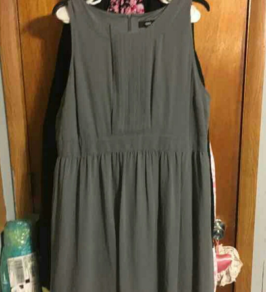 NWOT Maxi knee length SZ 22 By MOSSIMO GRAY DRESS