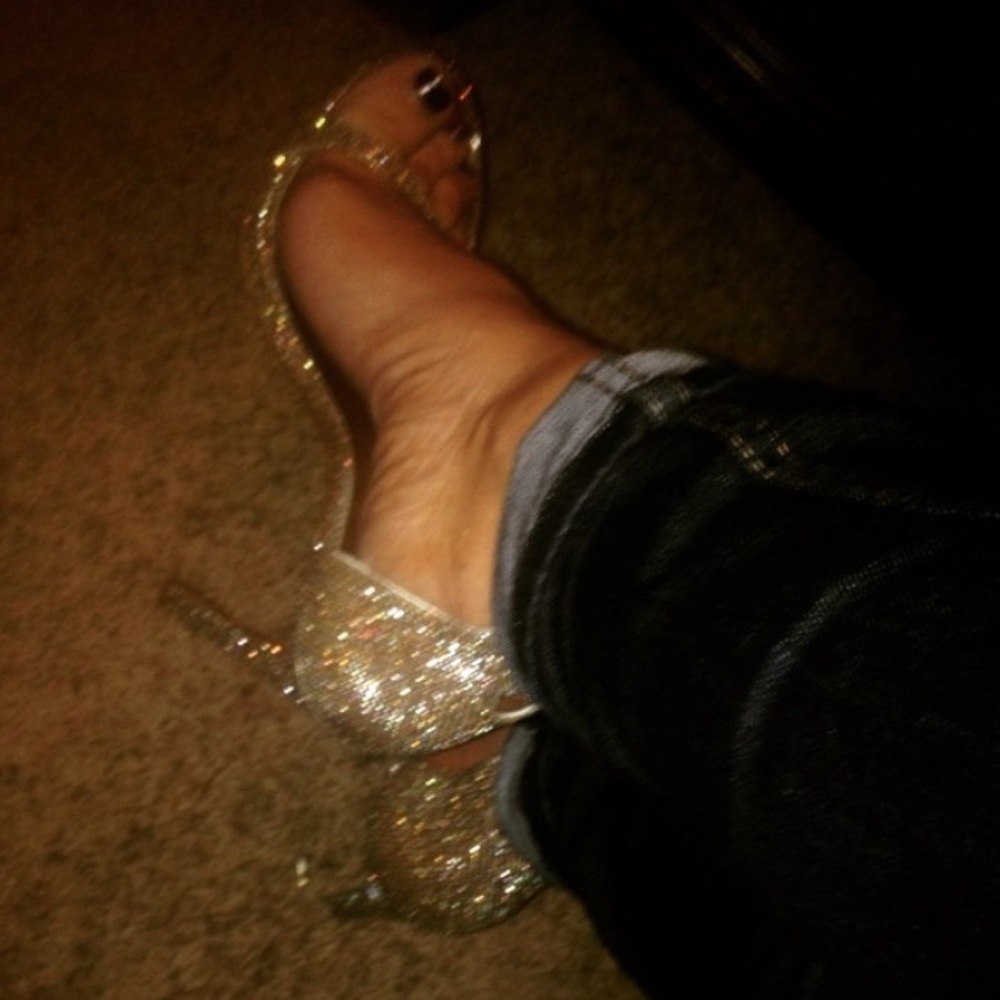 Stuart Weitzman Nudist Sandal Platinum Noir