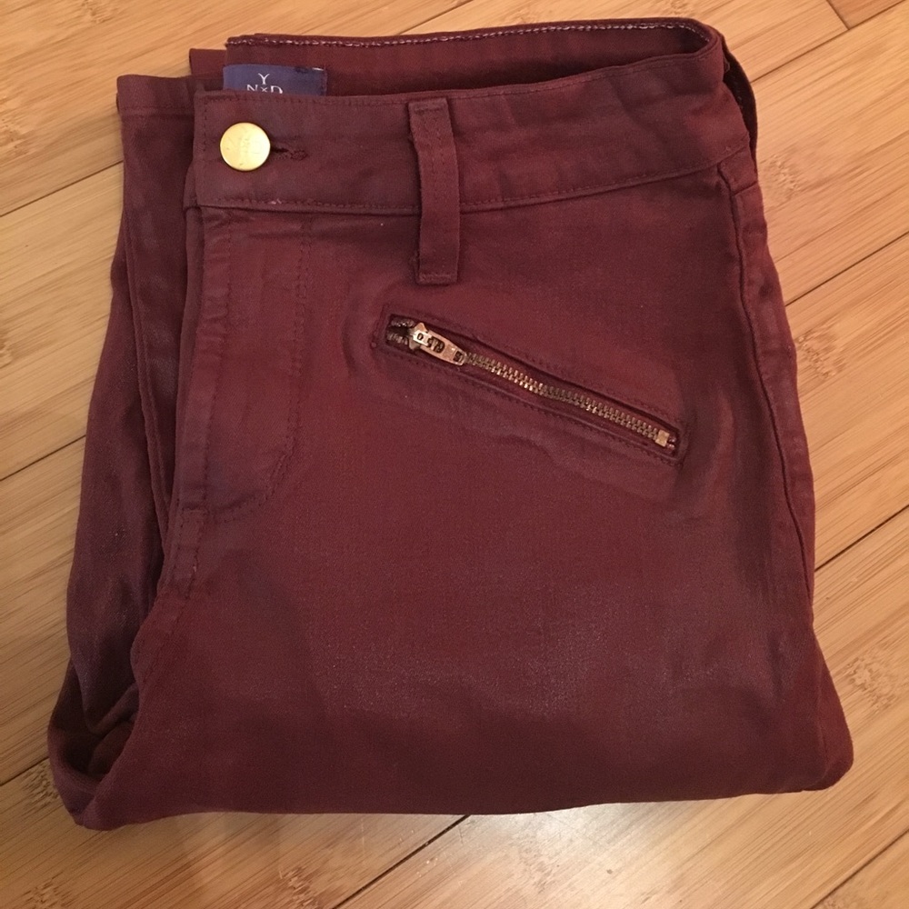 Nydj skinny burgundy leggings