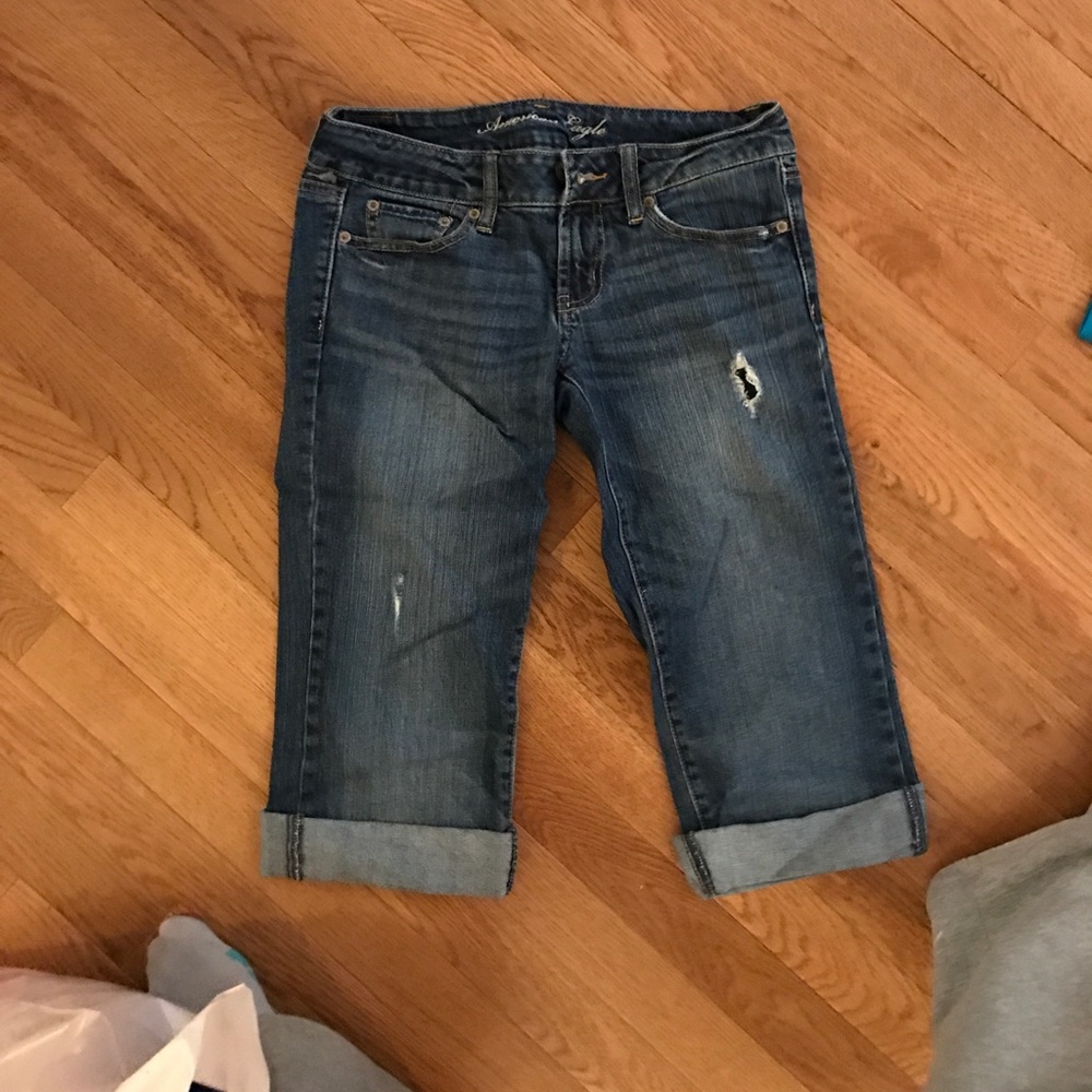 American eagle capris