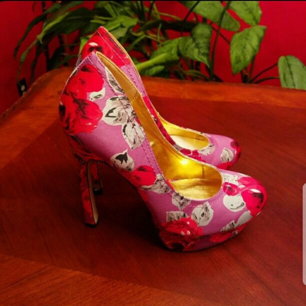 New flower printed heels