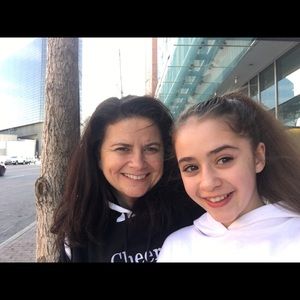 Meet your Posher, Emily