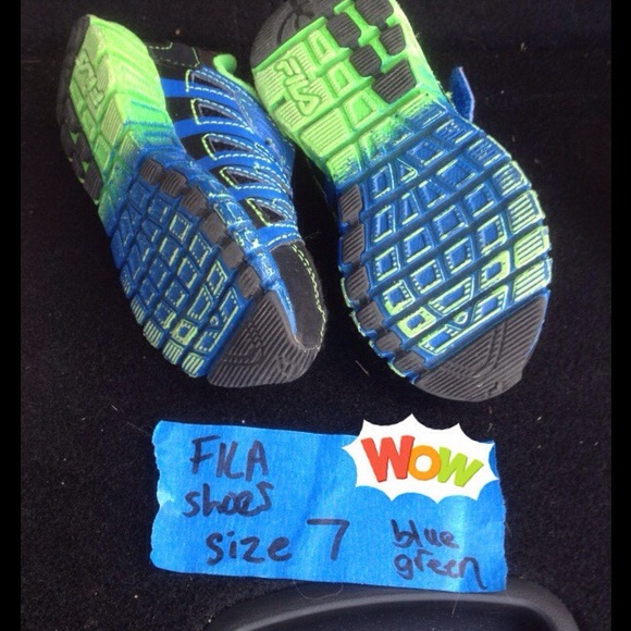 SALE: FILA blue toddler boy shoes,velcro, 7 - Picture 2 of 6