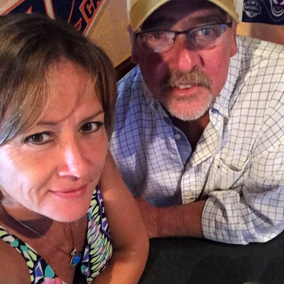 Meet your Posher, Claudia - Picture 1 of 1