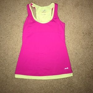 Workout tank top