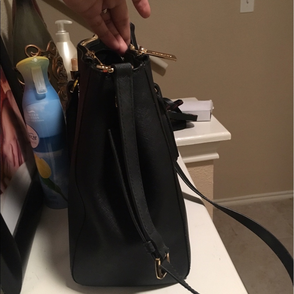 Michael Kors Sutton Black Satchel Handbag - Picture 3 of 4