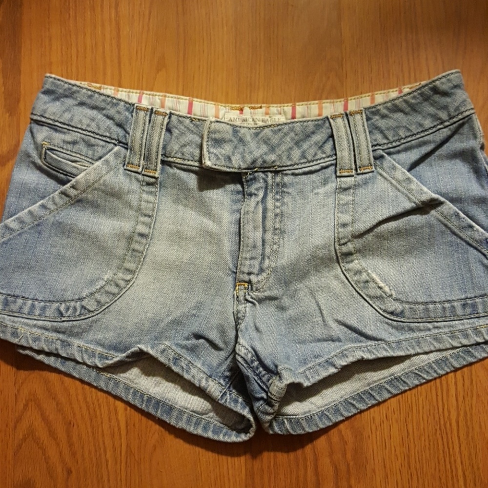 AE Shorts