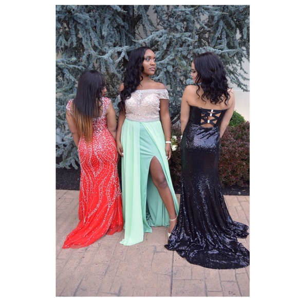 prom dress - Picture 2 of 4