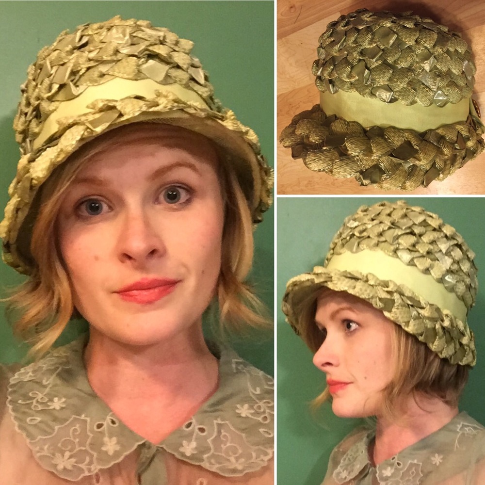Vintage Green Straw Cloche Small
