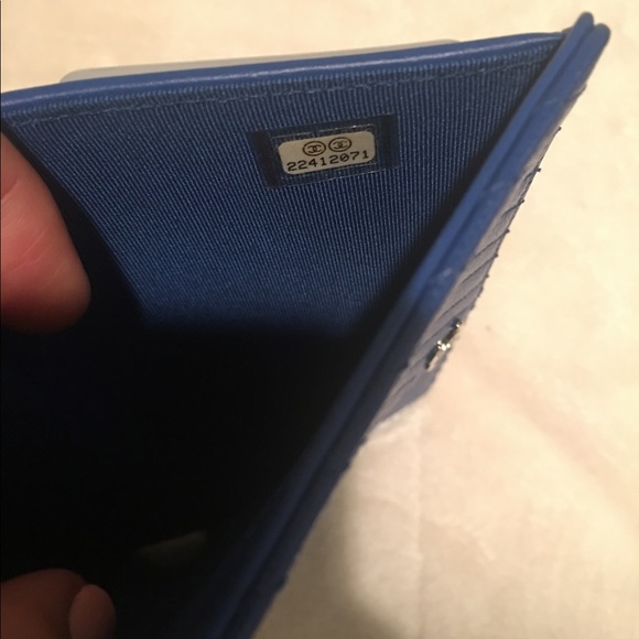 Authentic Chanel wallet - Picture 4 of 4