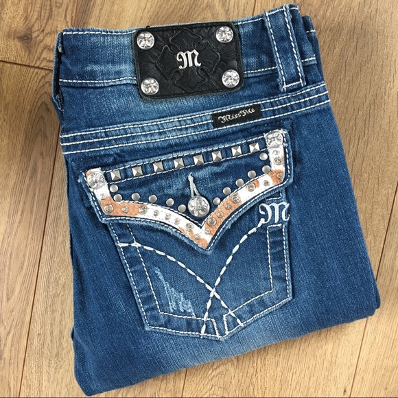 Miss Me Denim - MISS ME Straight Leg Jeans - Size 30