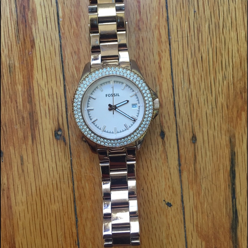 Rose Gold with Quartz Fossil Watch