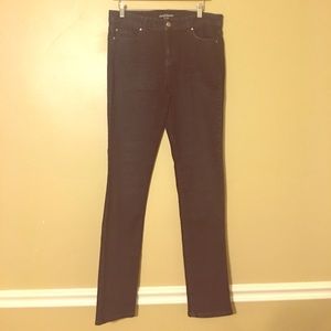Never worn dark dark denim skinny jeans