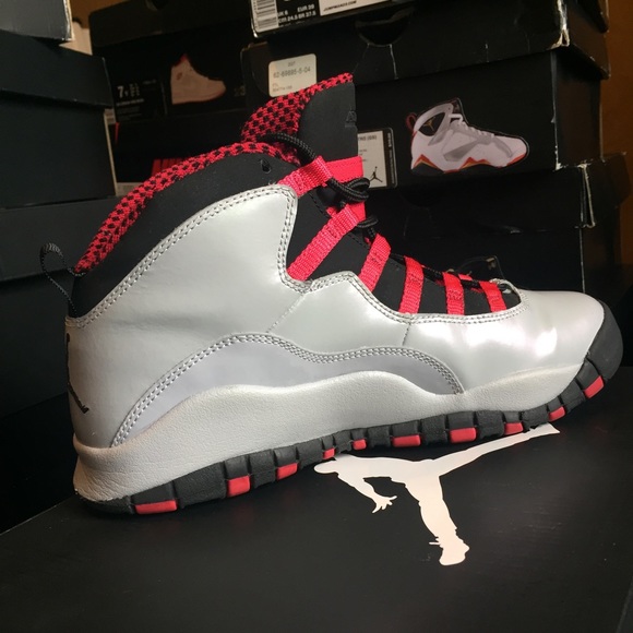 Jordan Shoes - Jordan "legion red" 10s