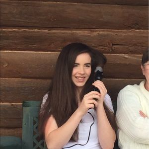 Meet your Posher, Carma