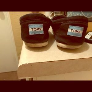 Black Toms
