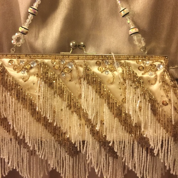 Beaded  clutch - Picture 3 of 3