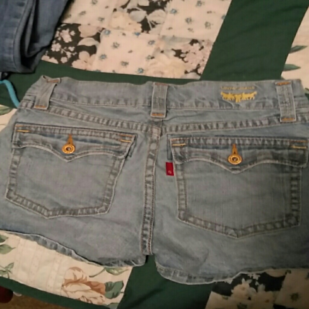 Levis shorts