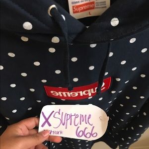 UA SUPREME BOX LOGO HOODIE