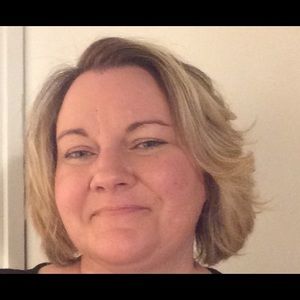 Meet your Posher, Tina