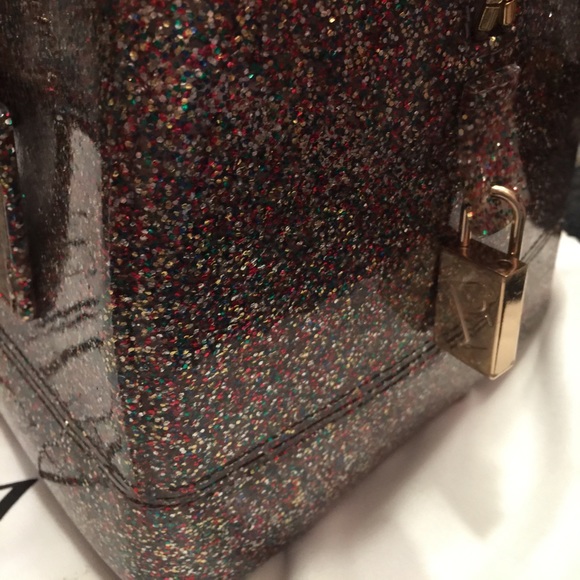 🍬pending trade 🌺 Candy Bag 🍬#designertrades - Picture 3 of 7